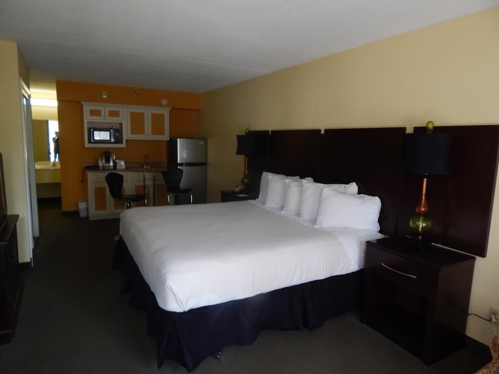 Ramada Branson Hotel And Resort Exterior foto