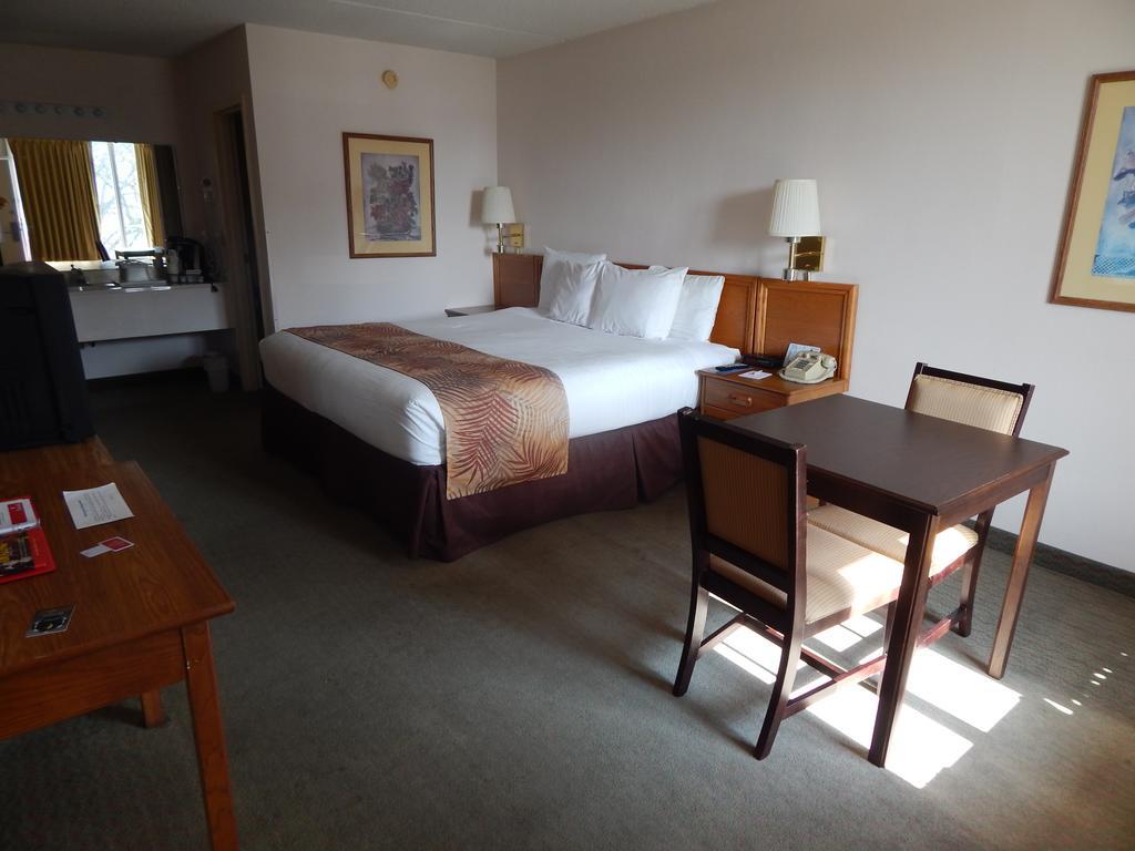 Ramada Branson Hotel And Resort Exterior foto